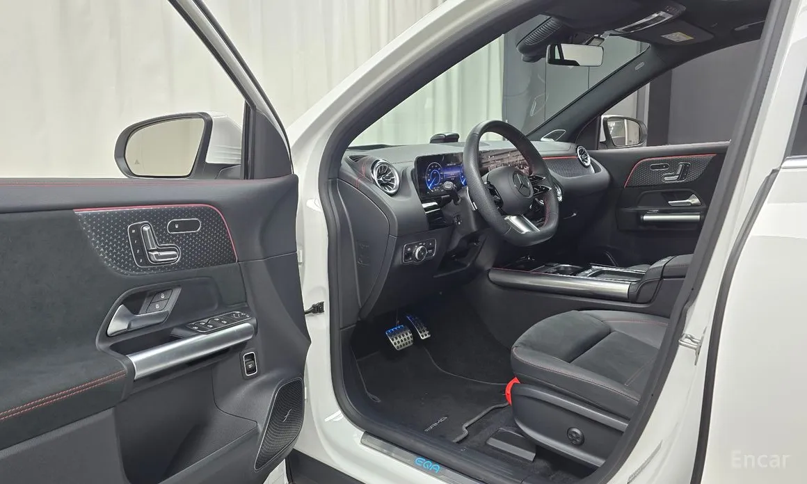 Mercedes-Benz EQA 2021 EQA250 AMG Line