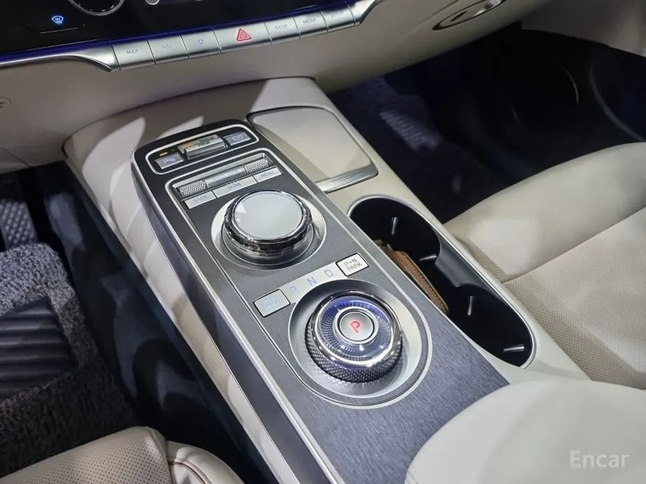 Genesis GV70 2022 e-AWD