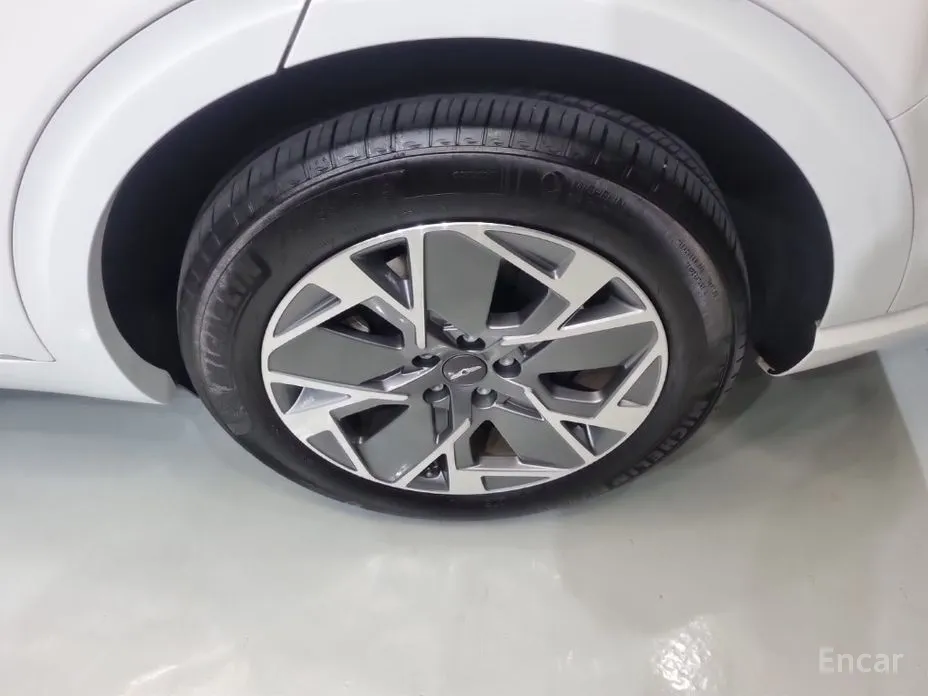 Genesis GV70 2022 e-AWD