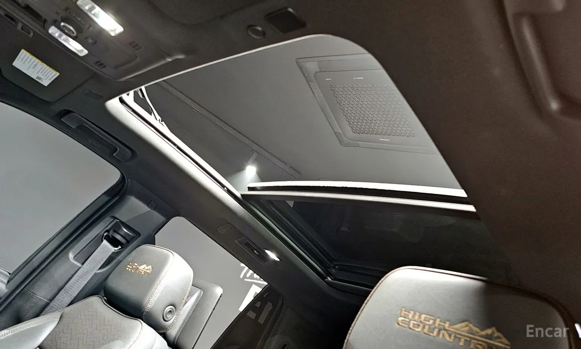 Chevrolet Tahoe 2022 6.2 Dark Knight 4WD