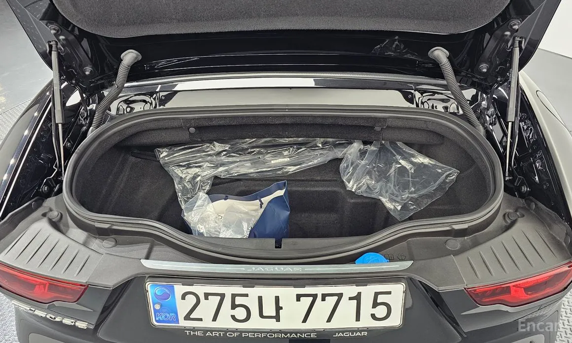 Jaguar F-Type 2013 P300 Convertible