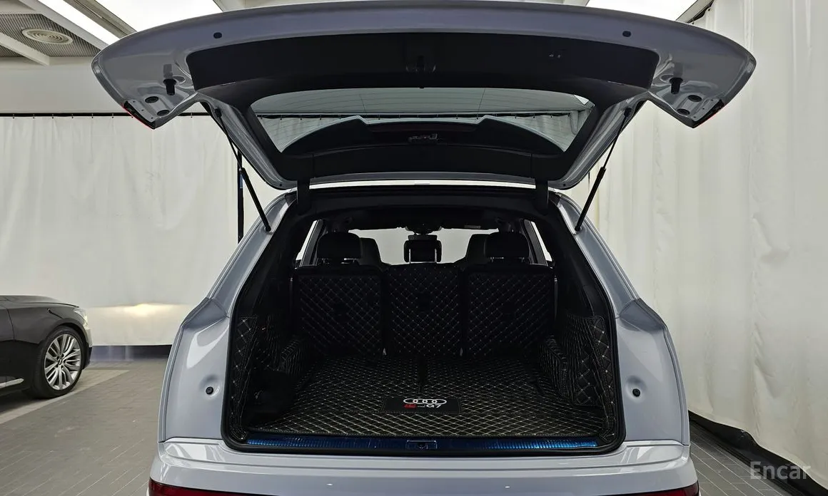 Audi Q7 2016 55 TFSI Quattro Premium