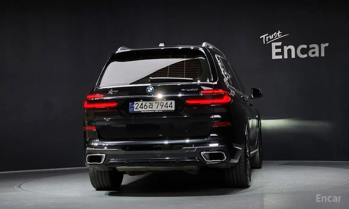 BMW X7 2019 xDrive 40i M Sport 6STR