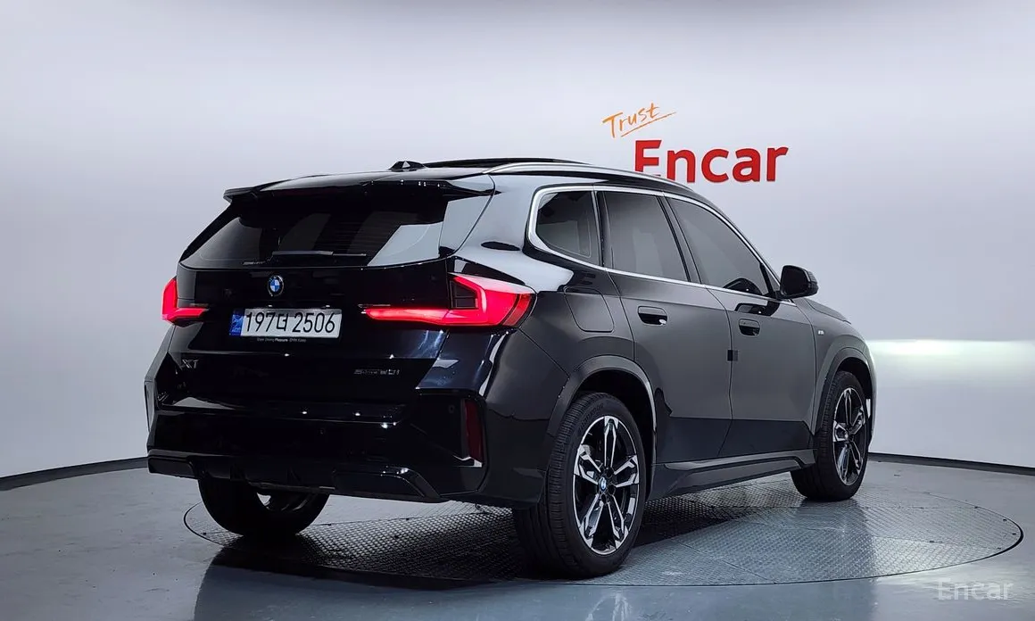 BMW X1 2023 sDrive 20i M Sport