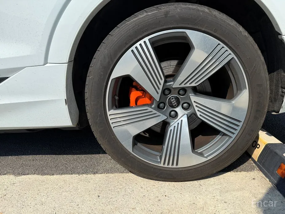 Audi e-tron 2020 55 Quattro Sportback