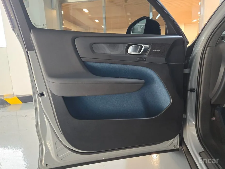 Volvo XC40 2022 Twin Ultimate