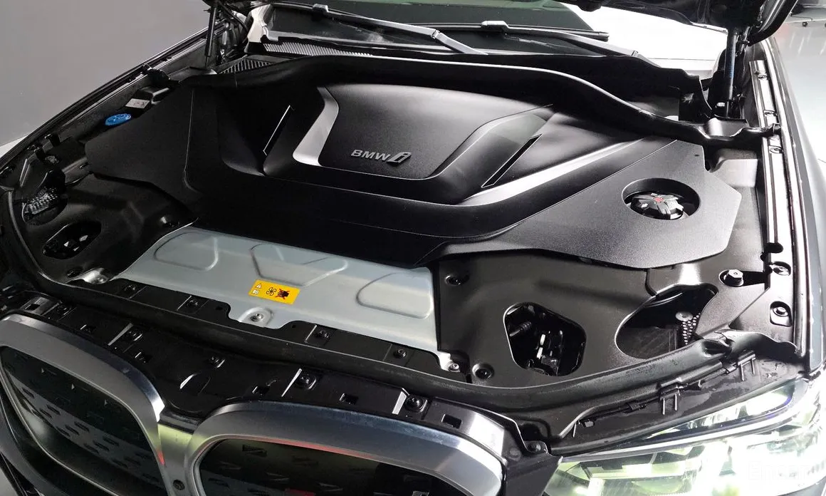 BMW iX3 2021 M Sports