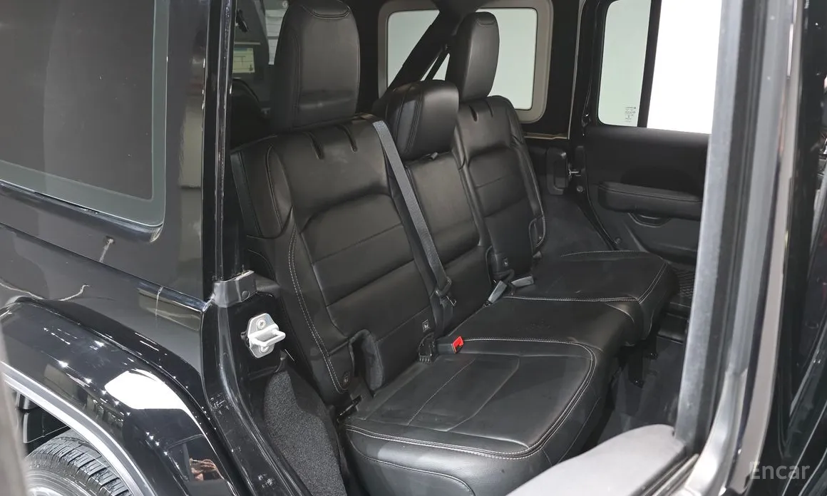 Jeep Wrangler 2018 2.0 Overland 4Door