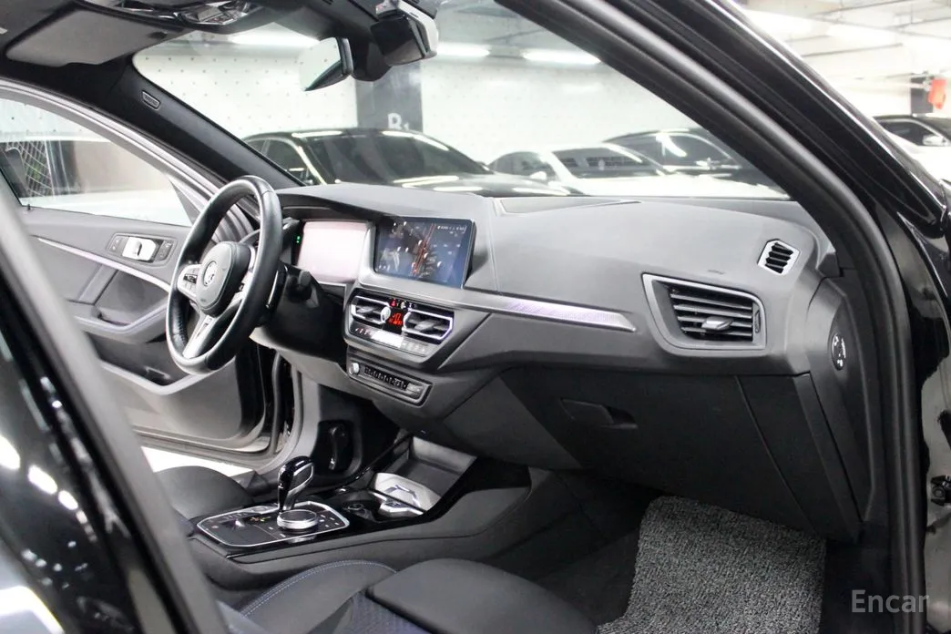 BMW 1 Series 2020 120i M Sports