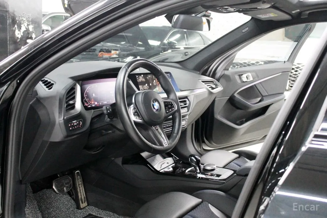 BMW 1 Series 2020 120i M Sports