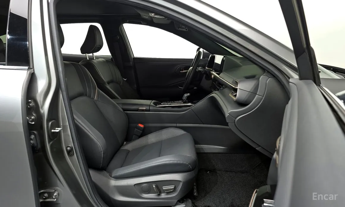 Toyota Crown 2023 2.5 4WD Hybrid