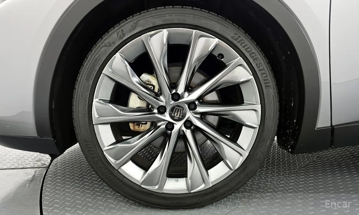 Toyota Crown 2023 2.5 4WD Hybrid