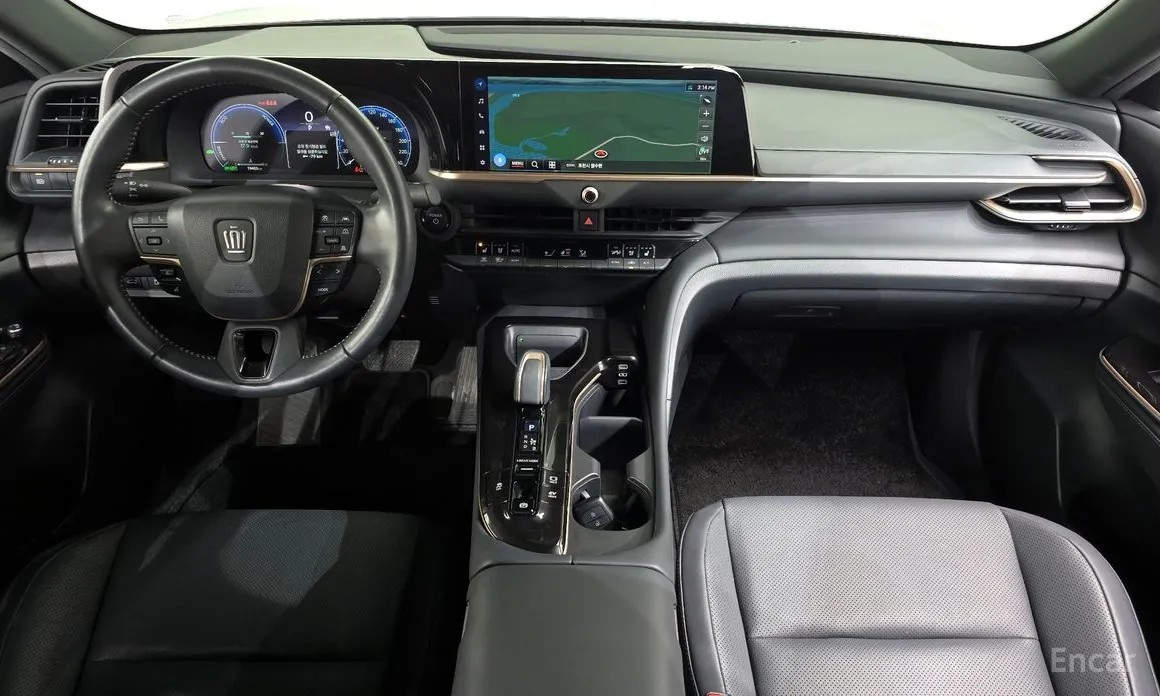 Toyota Crown 2023 2.5 4WD Hybrid