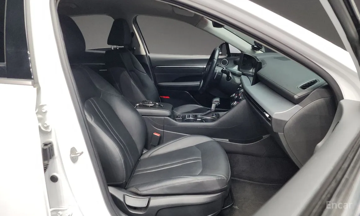 Hyundai Sonata 2023 2.0 LPG(Rent)