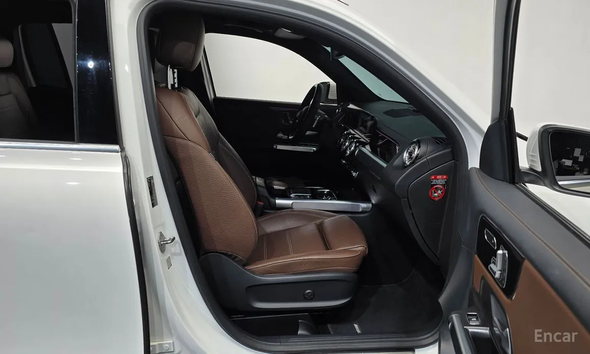 Mercedes-Benz GLB-Class 2020 GLB250 4MATIC