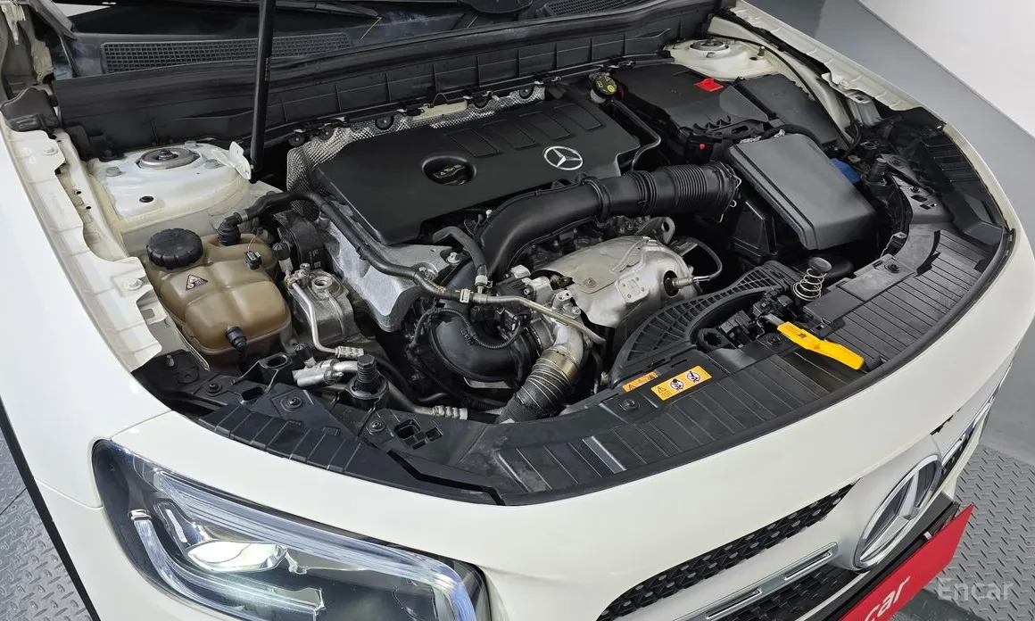 Mercedes-Benz GLB-Class 2020 GLB250 4MATIC