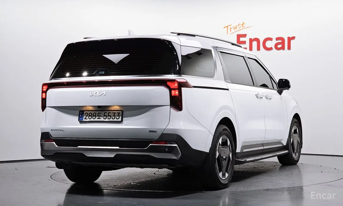 Kia Carnival 2023 HEV 9seater Nobless