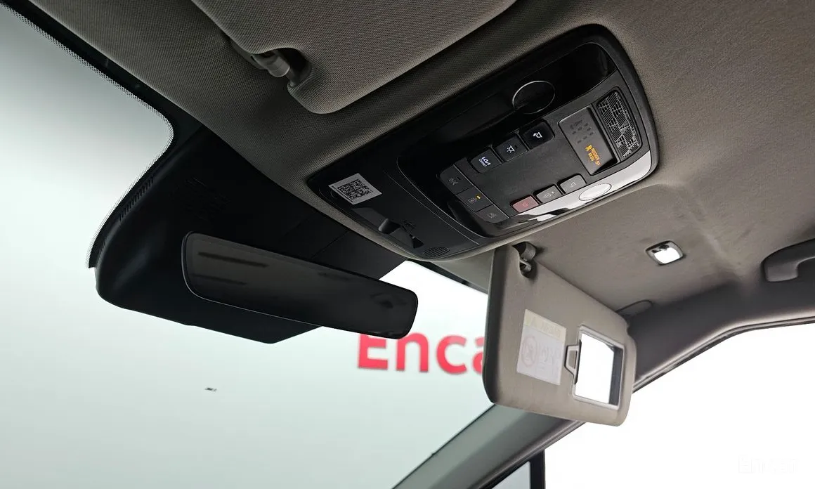 Kia Carnival 2023 HEV 9seater Nobless