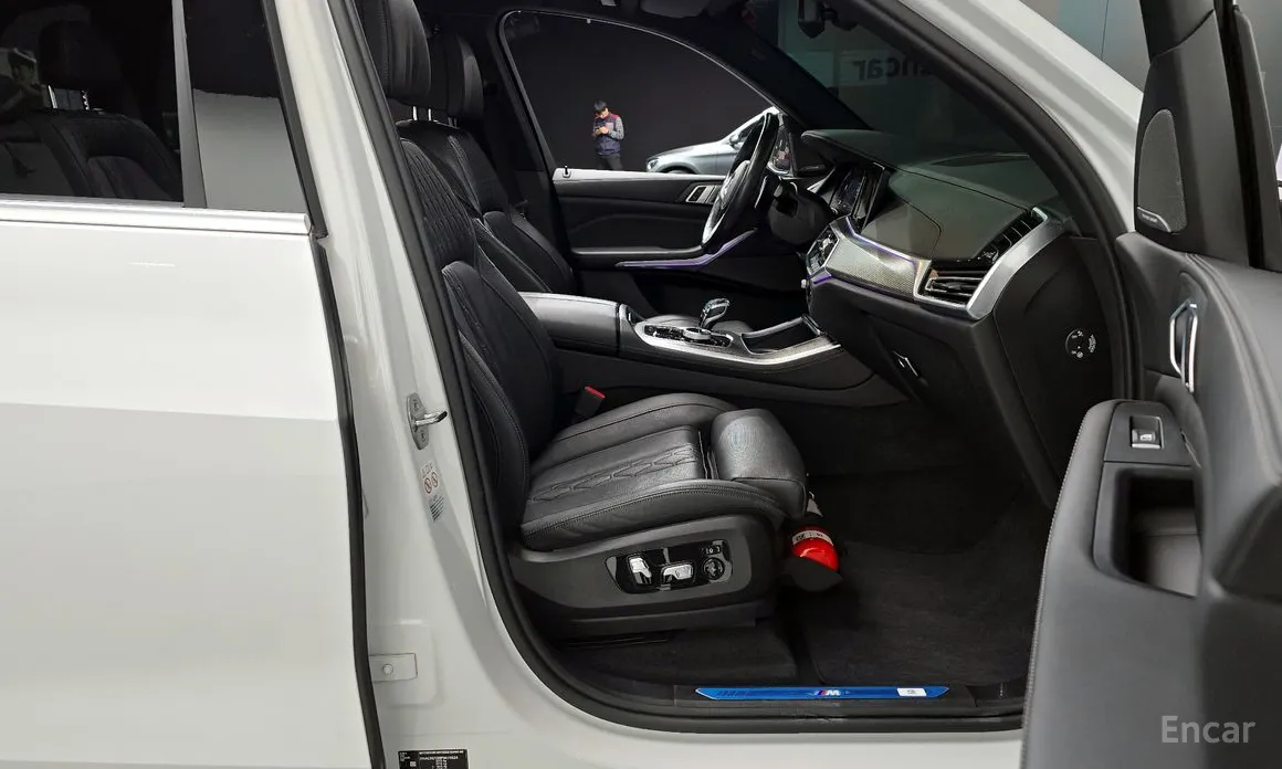 BMW X5 2019 xDrive 40i M Sport