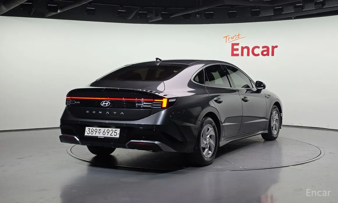 Hyundai Sonata 2023 2.0 LPG(Rent)