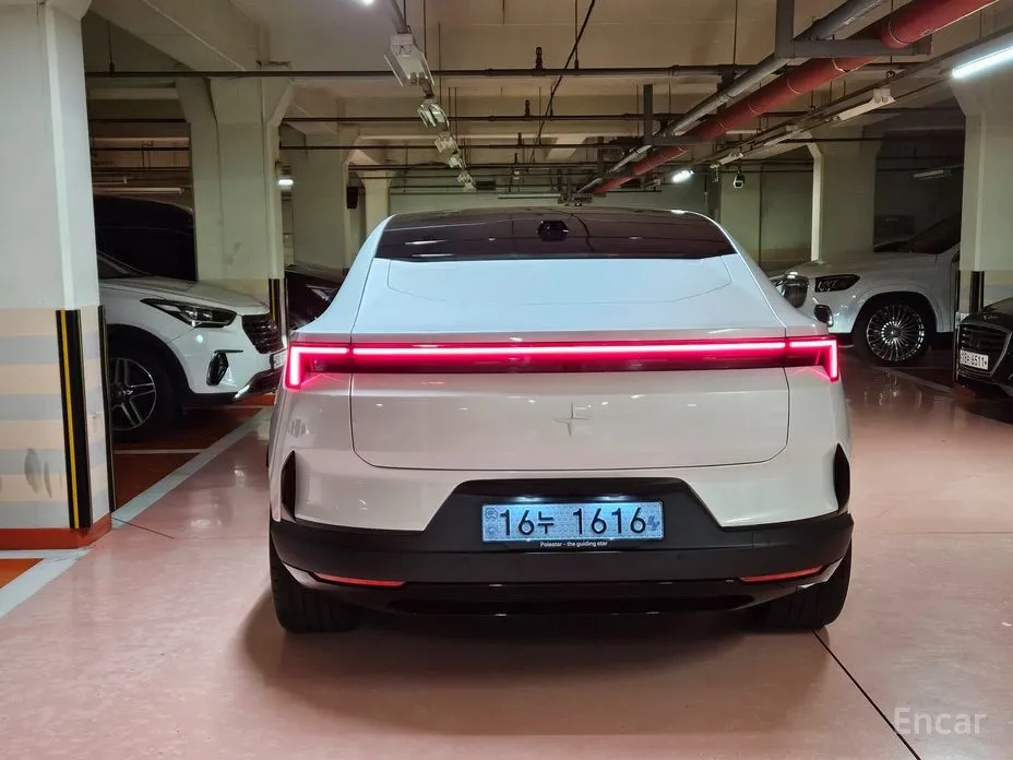 Polestar 4 2024 Long Range Duel Moter