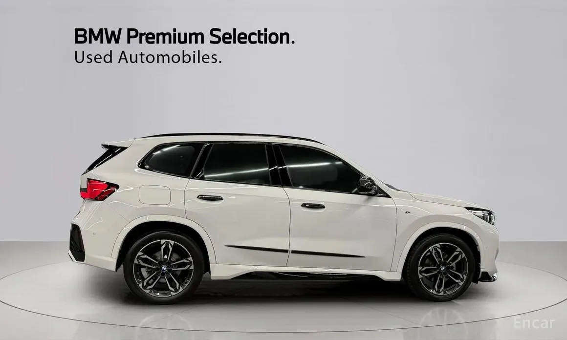 BMW X1 2023 sDrive 20i M Sport