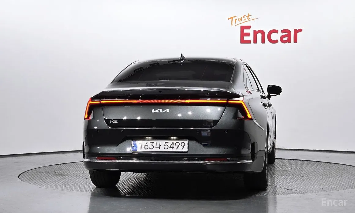 2024 Kia K8