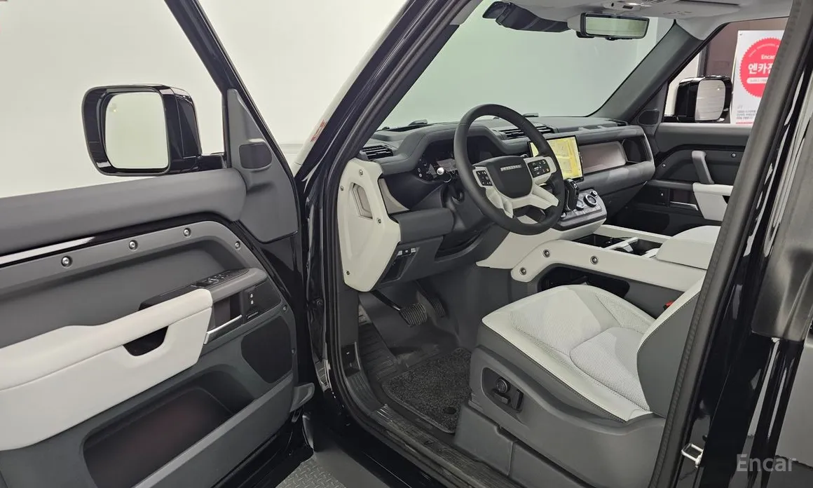 Land Rover Defender 2020 90 D250 X-Dynamic SE