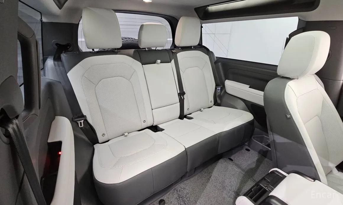 Land Rover Defender 2020 90 D250 X-Dynamic SE