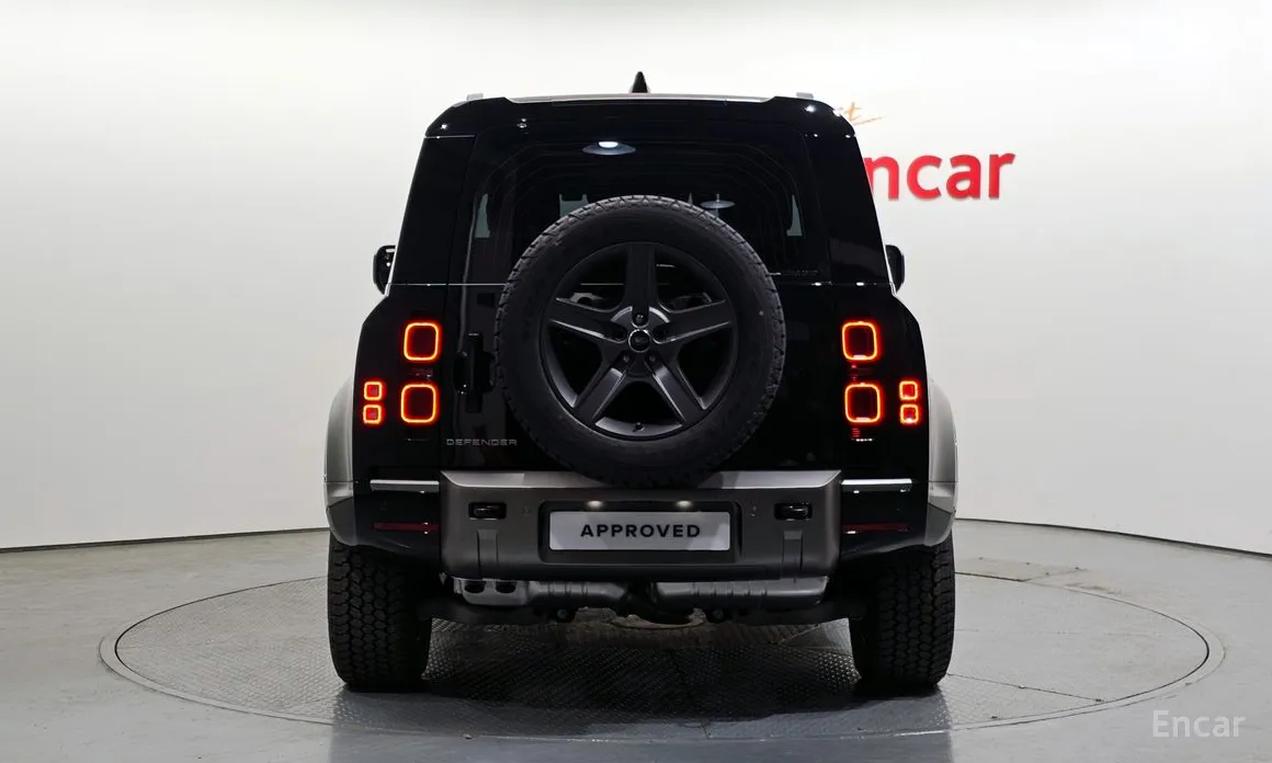 Land Rover Defender 2020 90 D250 X-Dynamic SE