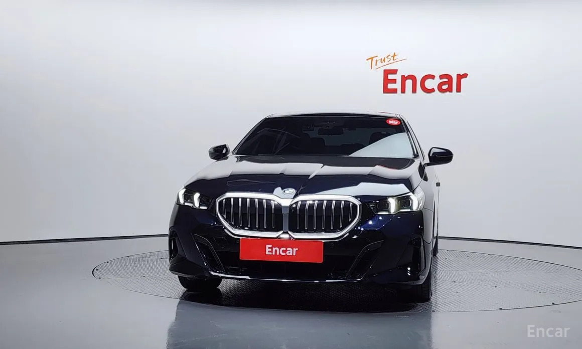 BMW 5 Series 2023 520i M Sport