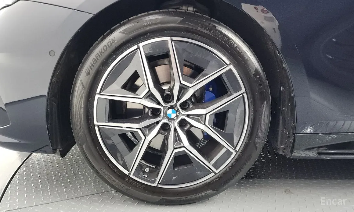 BMW 5 Series 2023 520i M Sport