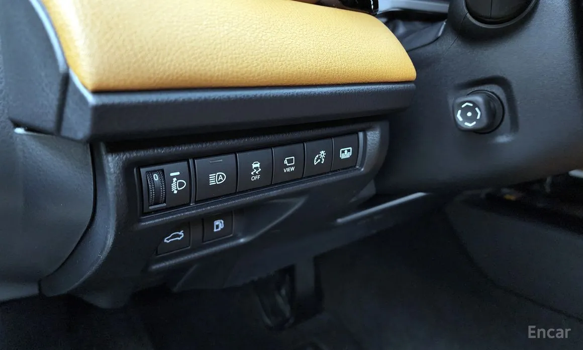 Toyota Camry 2024 2.5 XLE Premium Hybrid