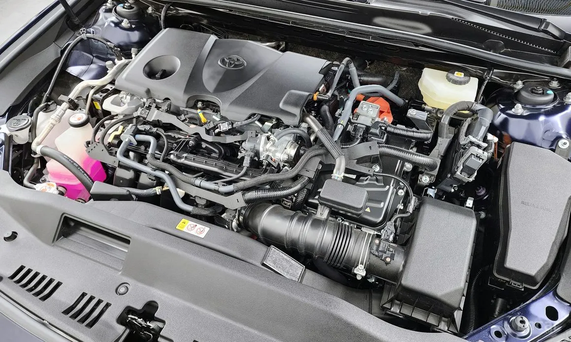 Toyota Camry 2024 2.5 XLE Premium Hybrid