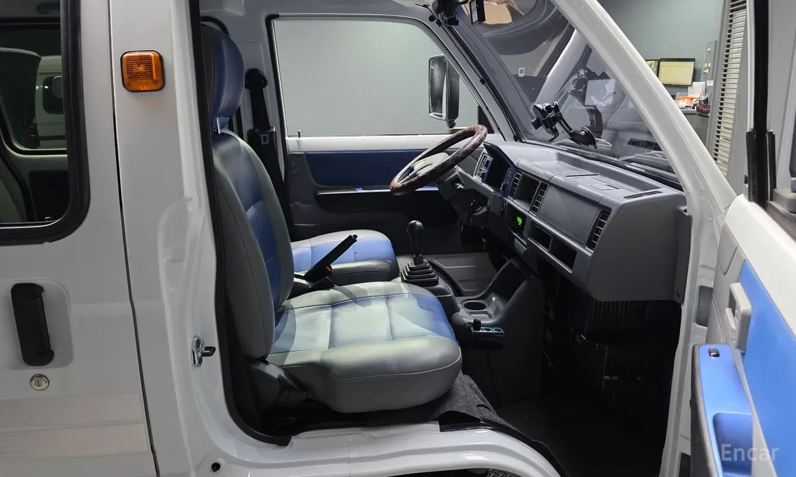 Chevrolet Damas 2008 5-Seater Coach