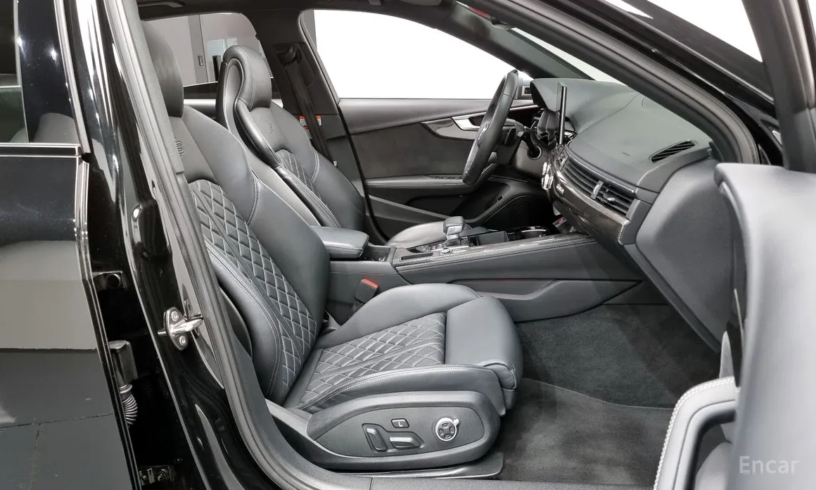 Audi S4 2021 3.0 TFSI Quattro