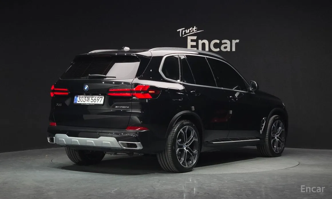 BMW X5 2019 xDrive 50e xLine