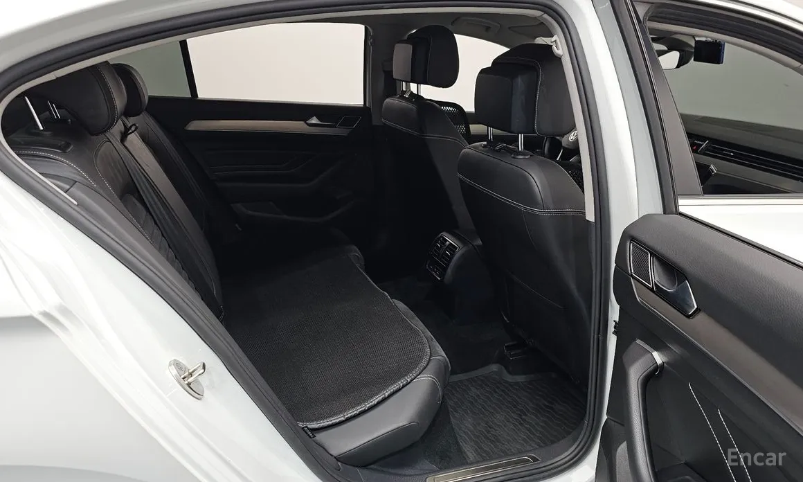 Volkswagen Passat 2018 2.0 TDI Premium