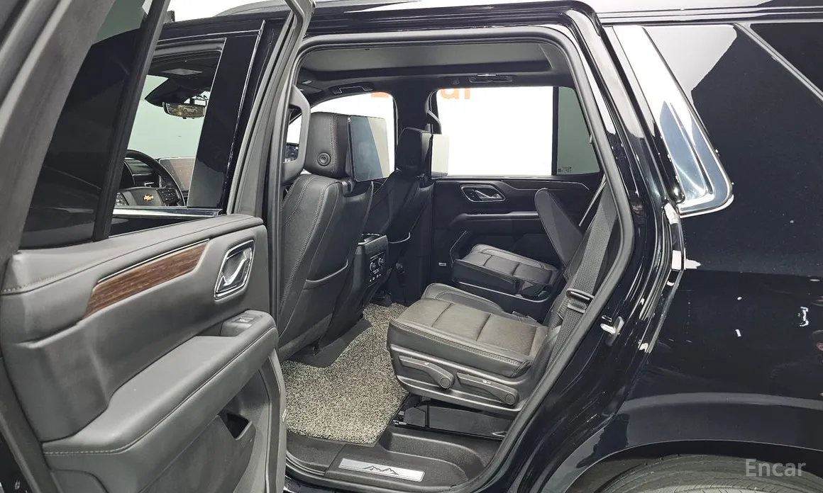 Chevrolet Tahoe 2022 6.2 Dark Knight 4WD