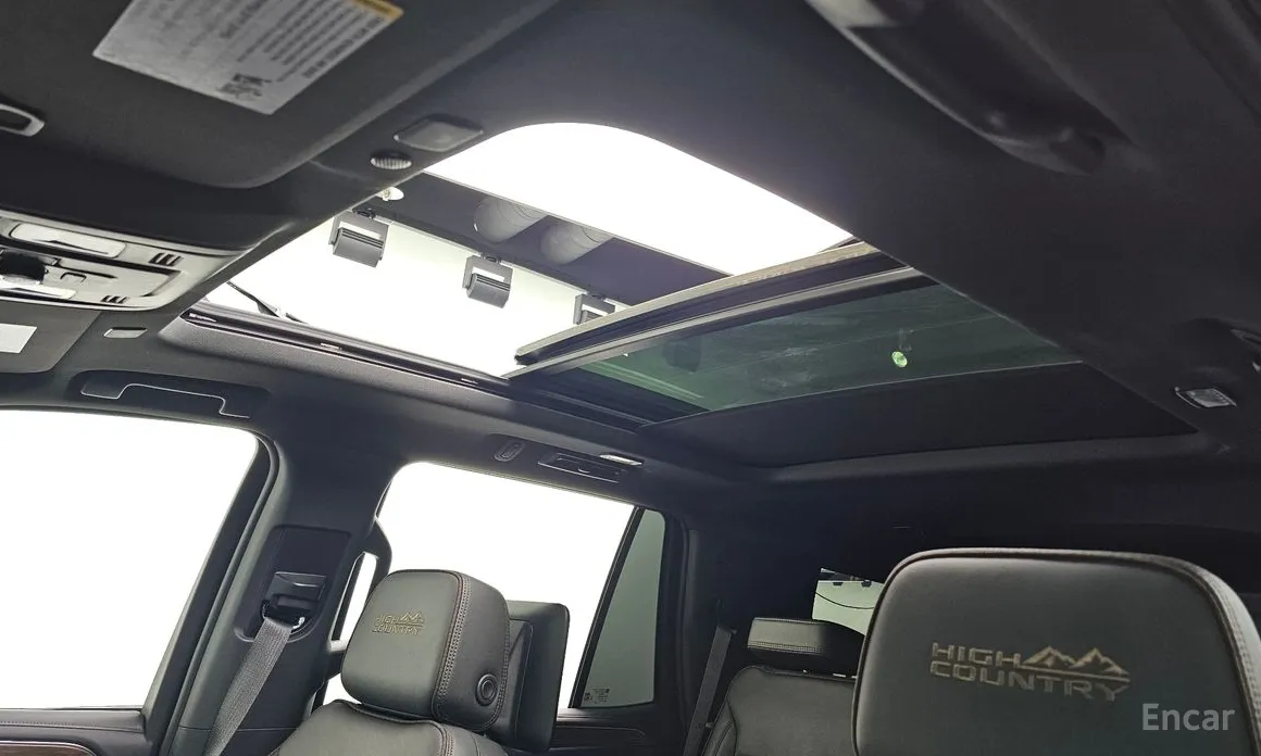 Chevrolet Tahoe 2022 6.2 Dark Knight 4WD