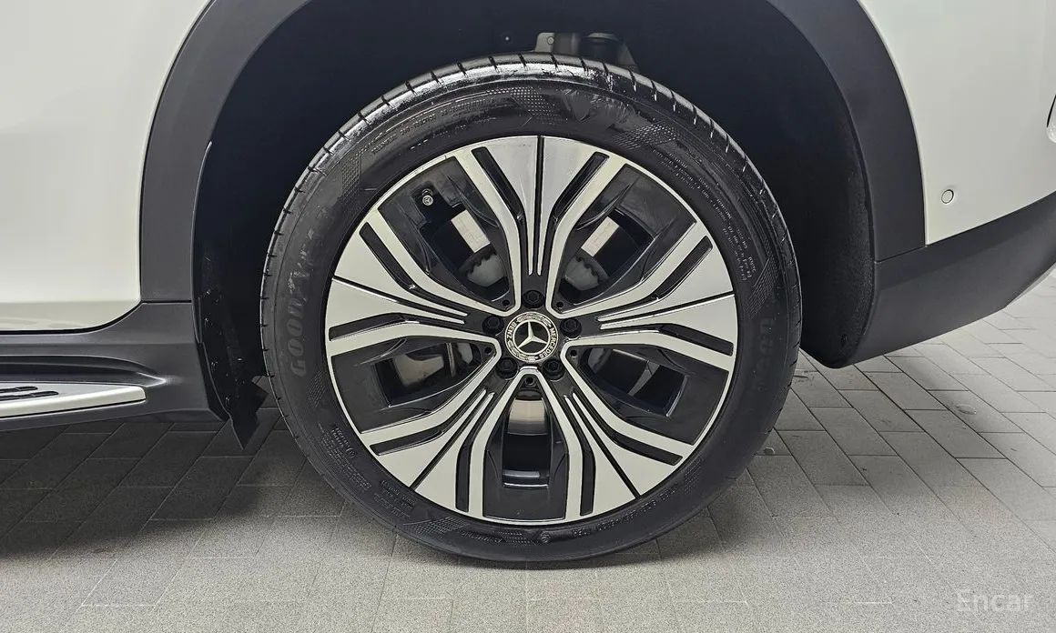 2023 Mercedes-Benz EQE