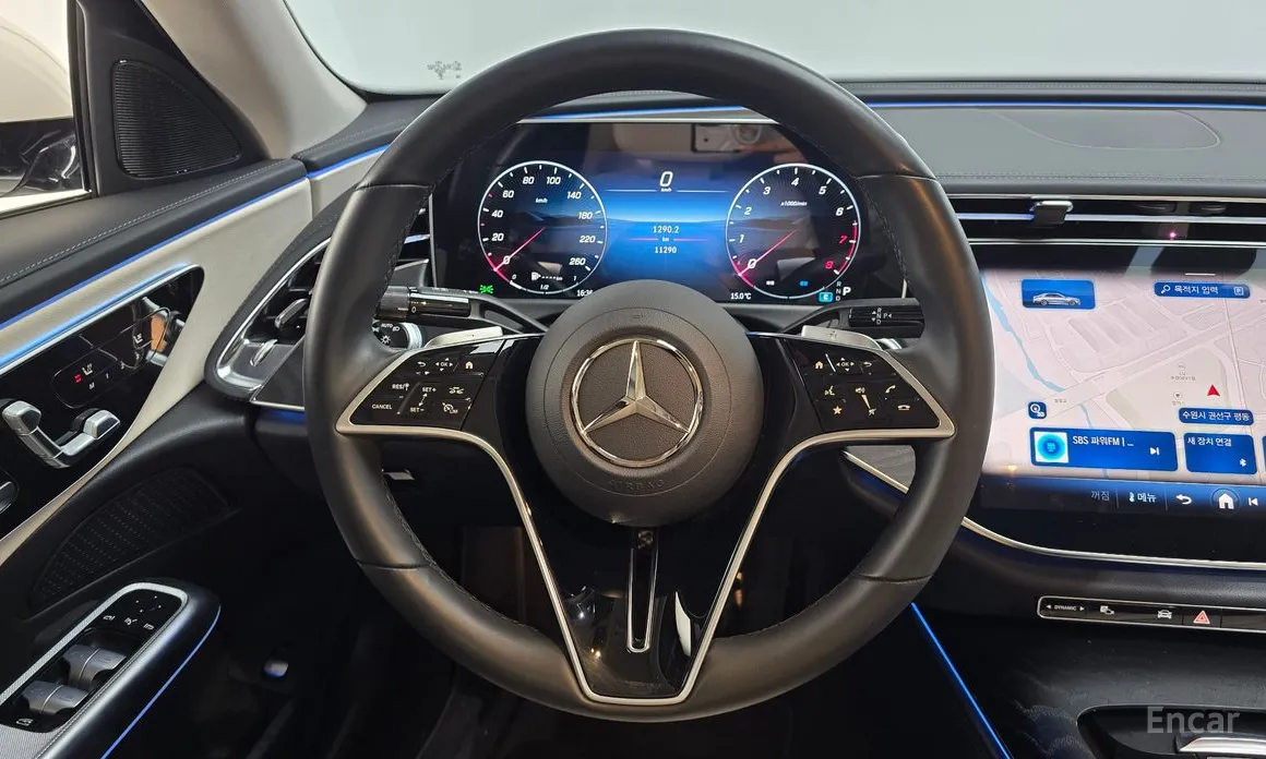 Mercedes-Benz E-Class 2024 E200 Avantgarde