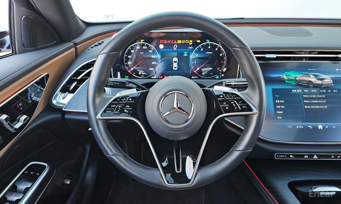 Mercedes-Benz E-Class 2024 E200 Avantgarde