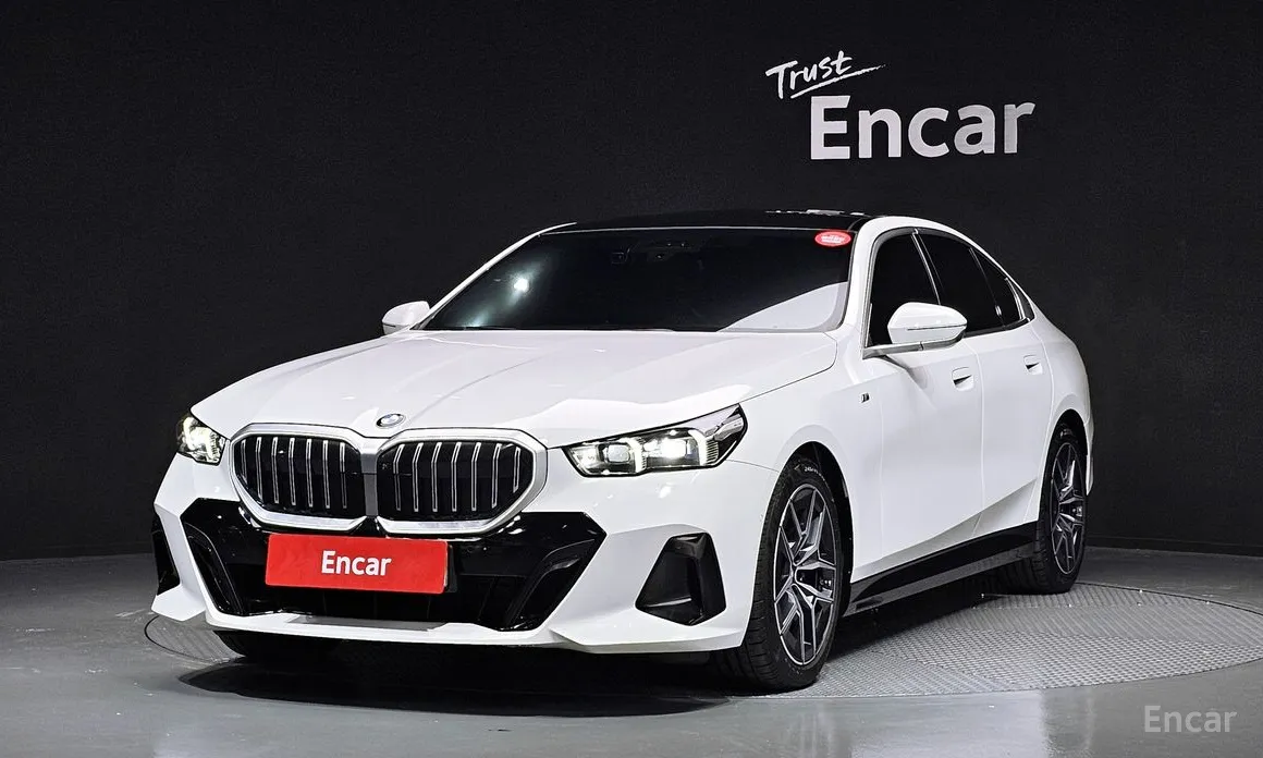 BMW 5 Series 2023 520i M Sport