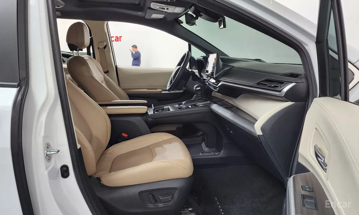 Toyota Sienna 2020 2.5 Hybrid 2WD