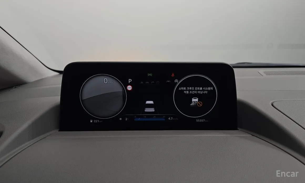 Hyundai Staria 2021 4WD Lounge 9-Seater