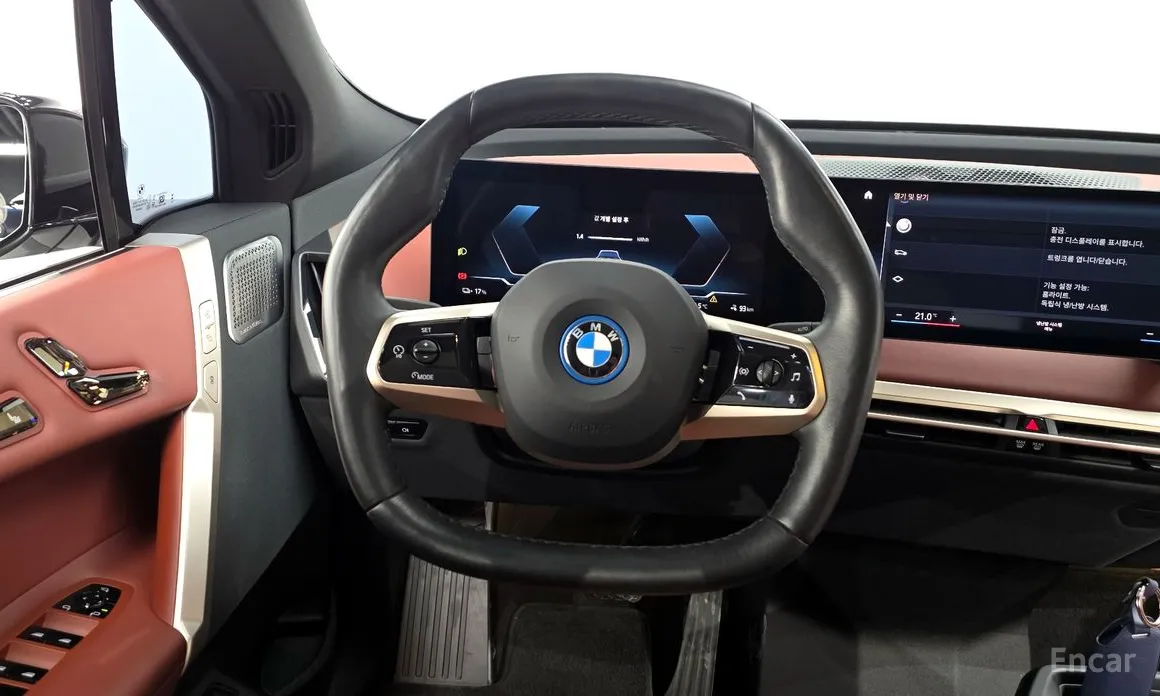 BMW iX 2021 xDrive50 Sports Plus