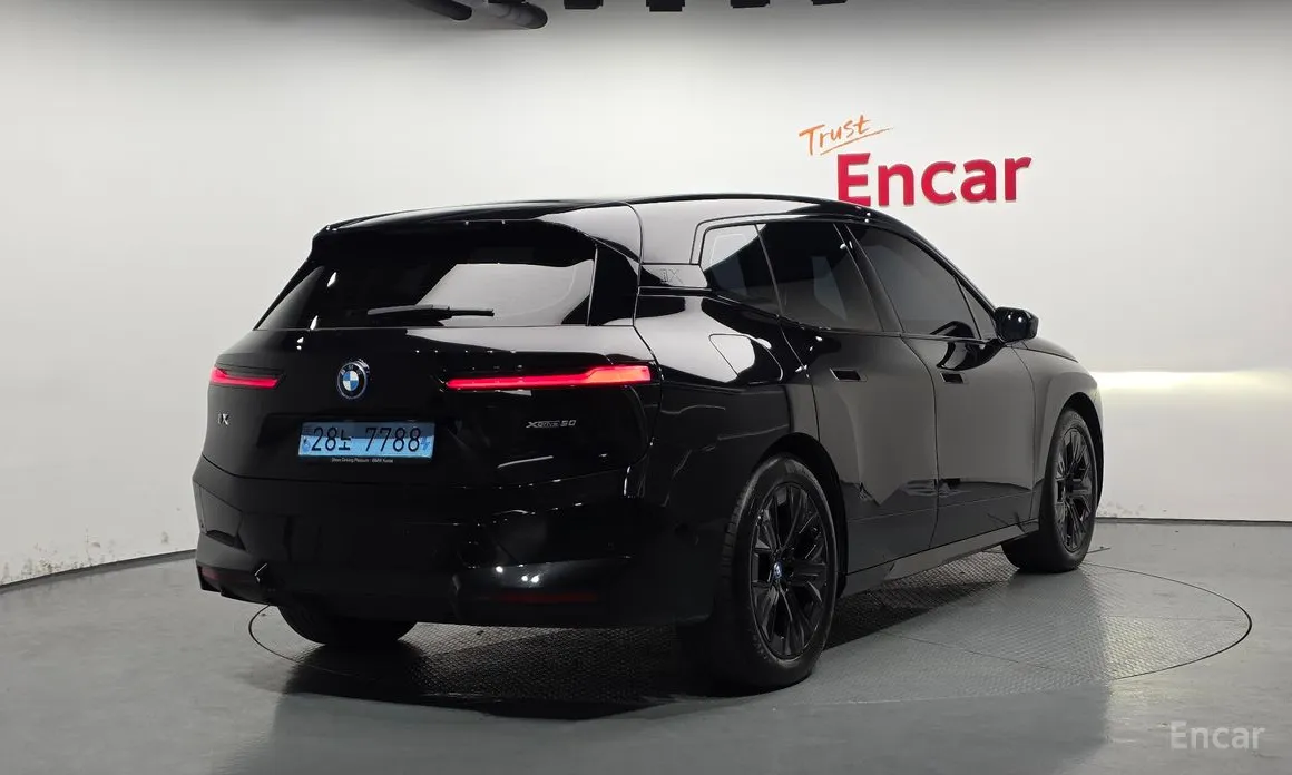 BMW iX 2021 xDrive50 Sports Plus