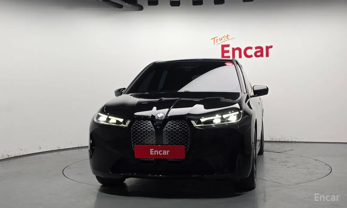 BMW iX 2021 xDrive50 Sports Plus