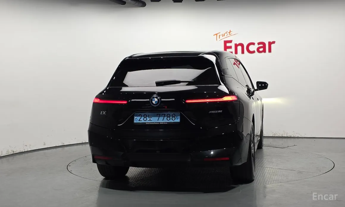 BMW iX 2021 xDrive50 Sports Plus